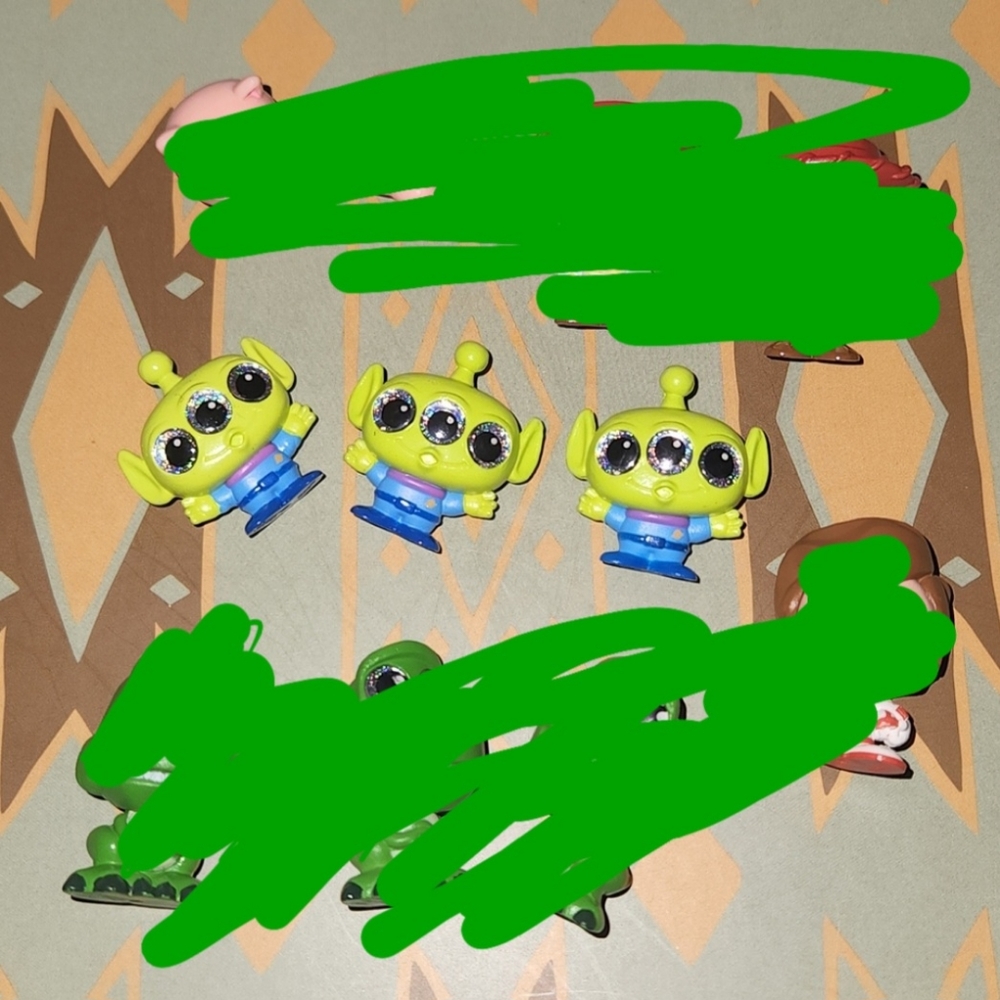 Toy Story Alien doorables